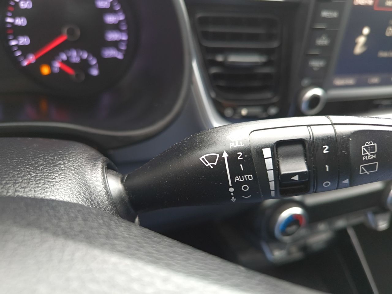 Kia Stonic DRIVE 120CV  - Foto 2