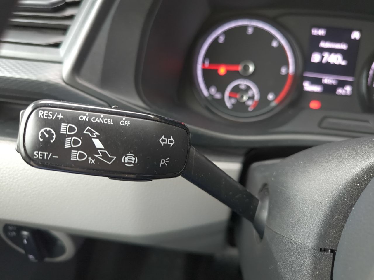 Volkswagen Transporter FURGON CORTO TN 2.0 TDI  150CV   - Foto 2