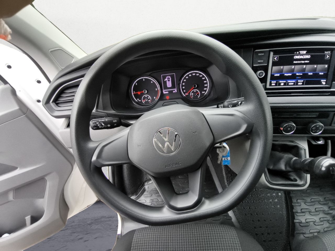 Volkswagen Transporter FURGON CORTO TN 2.0 TDI  150CV   - Foto 2