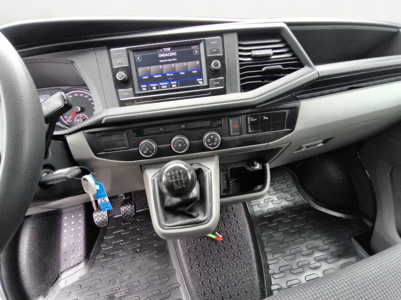 Volkswagen Transporter FURGON CORTO TN 2.0 TDI  150CV   - Foto 2