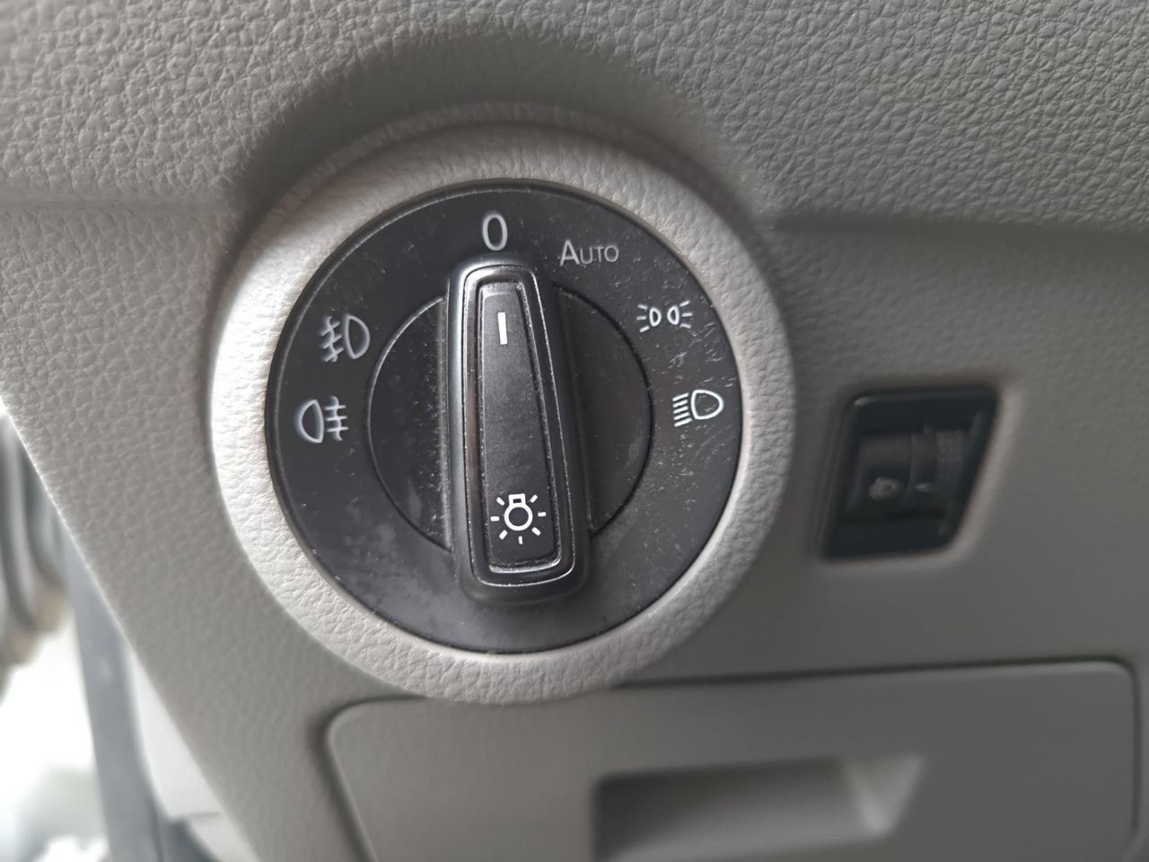 Volkswagen Transporter FURGON CORTO TN 2.0 TDI  150CV   - Foto 2