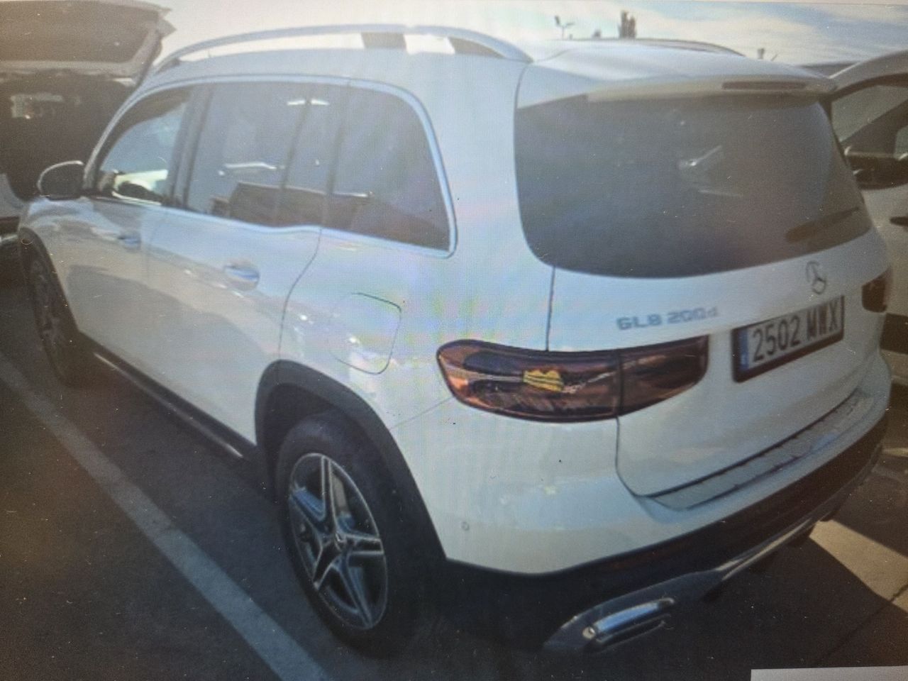 Mercedes Clase GLB GLB 200 d AMG Line Premium 7 Plzs  - KO  - Foto 2