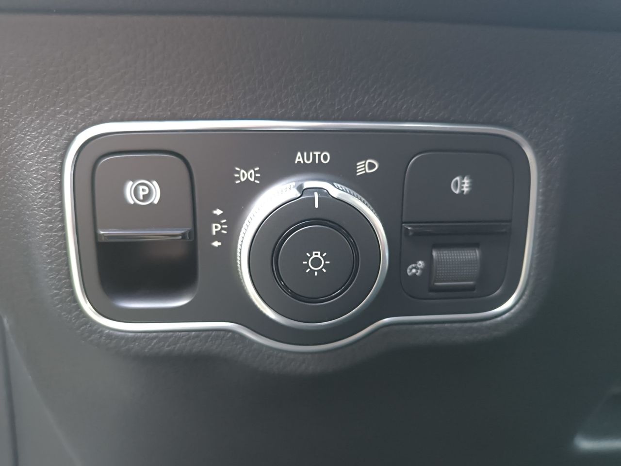 Mercedes Clase GLB GLB 200 d AMG Line Premium 7 Plzs  - KMO  - Foto 2