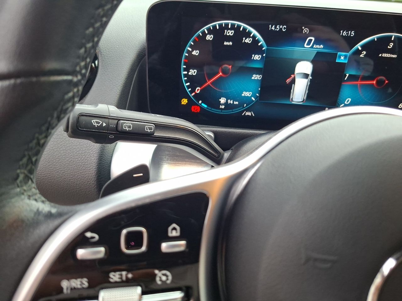 Mercedes GLB 220 D 4 MATIC DCT 140KW (190CV) Business  - Foto 2