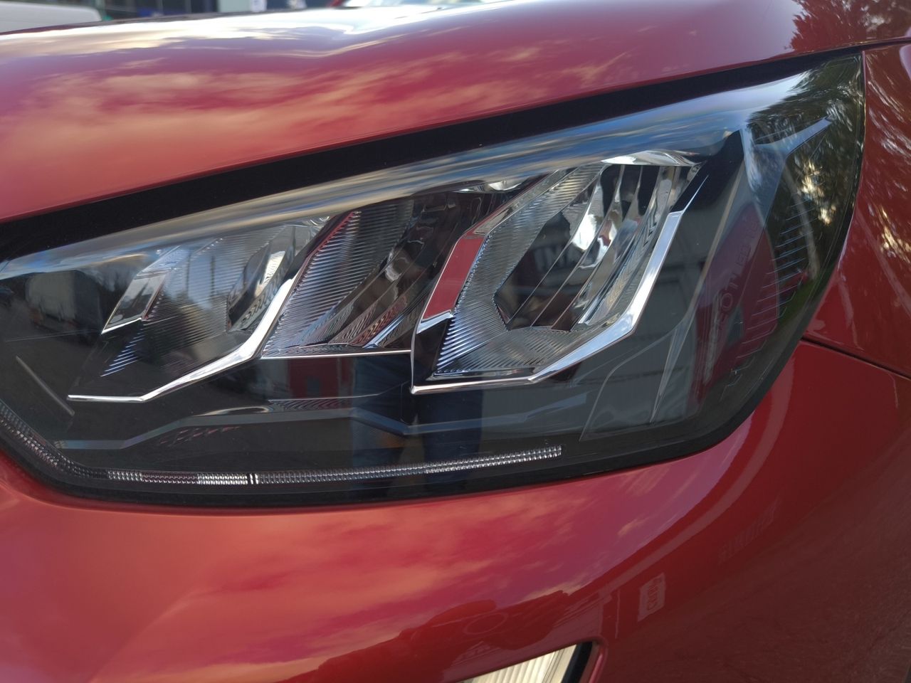 Peugeot e-2008 ALLURE ELECTRICO  - Foto 2