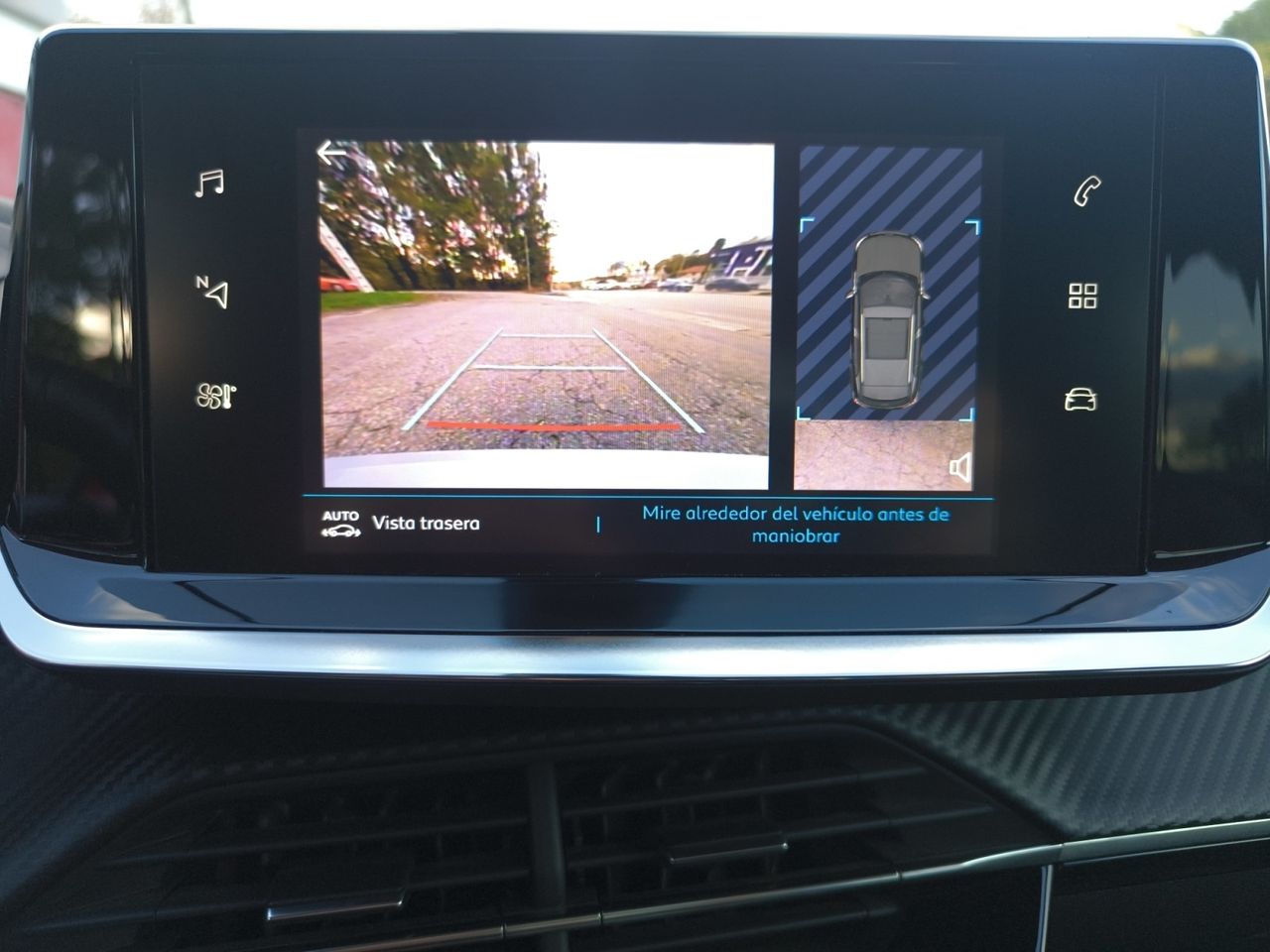 Peugeot e-2008 ALLURE ELECTRICO  - Foto 2