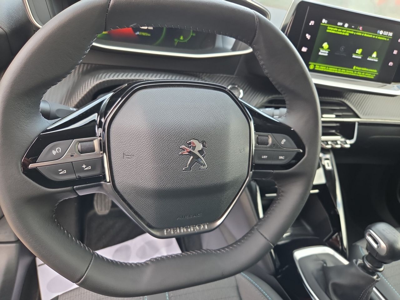 Peugeot 2008 ALLURE PACK BLUE HDI 110 CV  - Foto 2