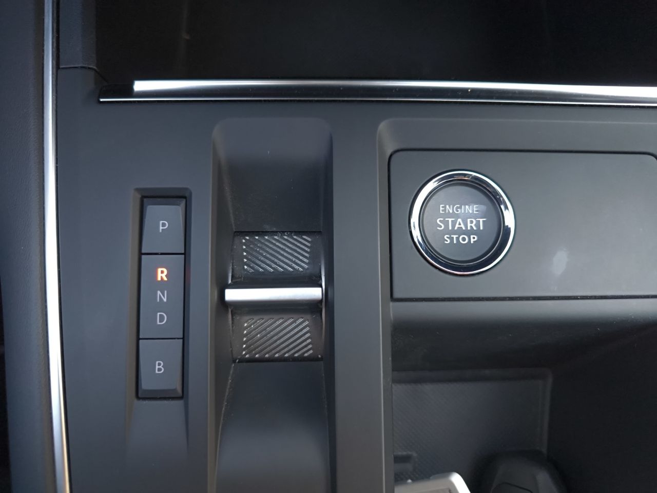 Citroën C5 Aircross PLUG IN HYBRID 225 e EAT8 SHINE PACK  - Foto 2