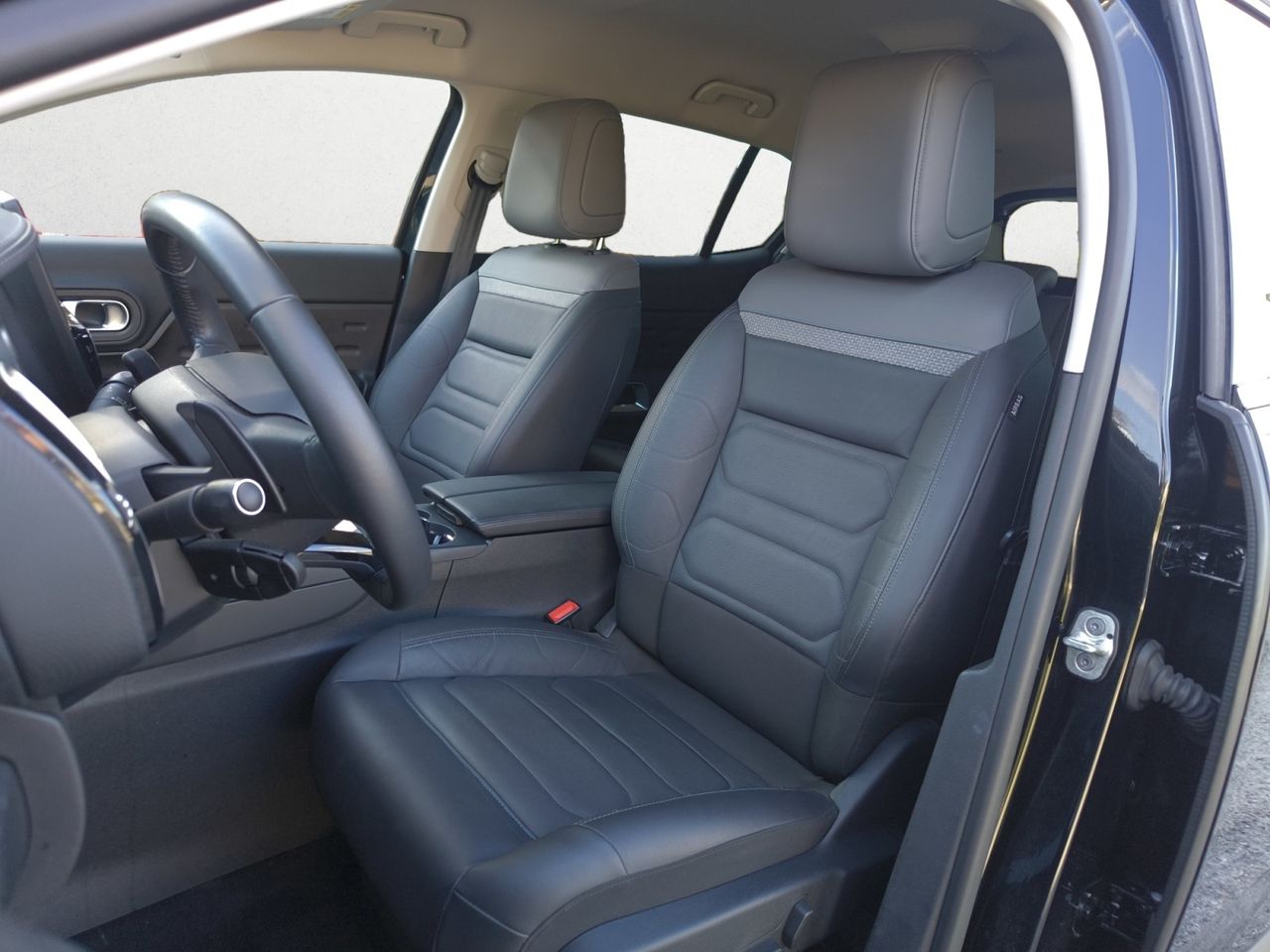 Citroën C5 Aircross PLUG IN HYBRID 225 e EAT8 SHINE PACK  - Foto 2