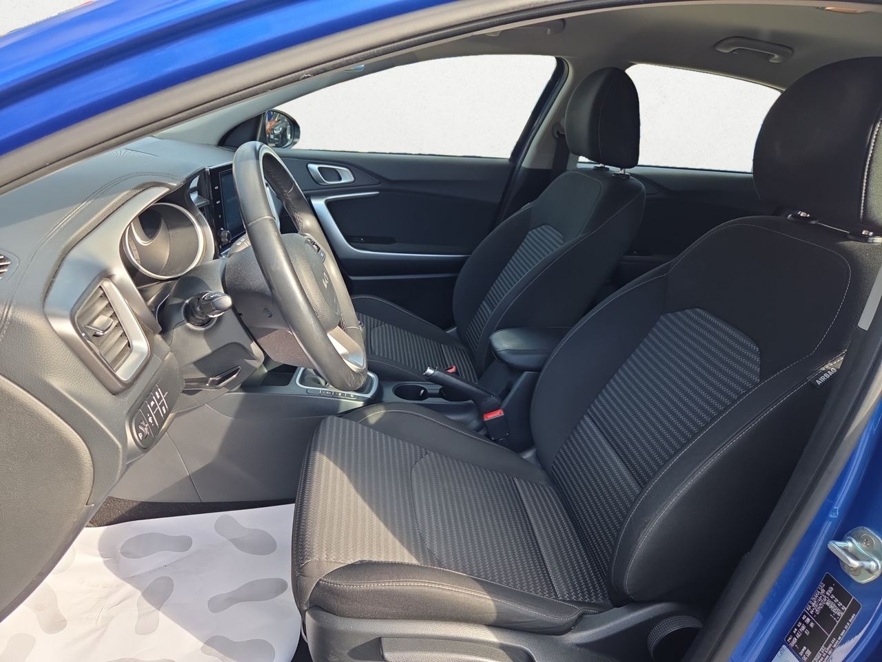 Kia Ceed 1.0 TGDI DRIVE 100 CV  - Foto 2