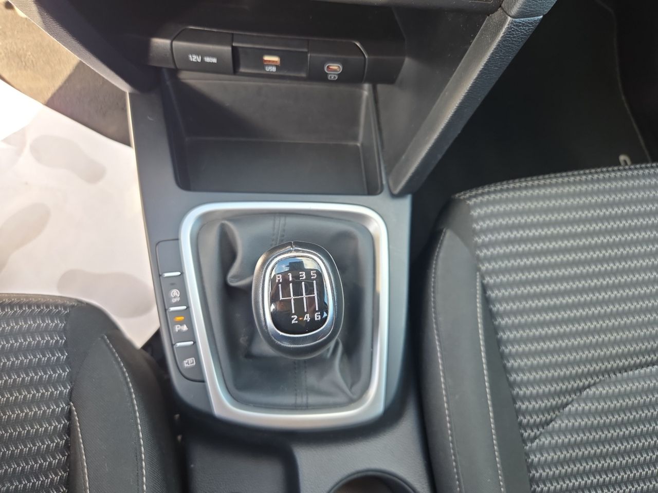 Kia Ceed 1.0 TGDI DRIVE 100 CV  - Foto 2