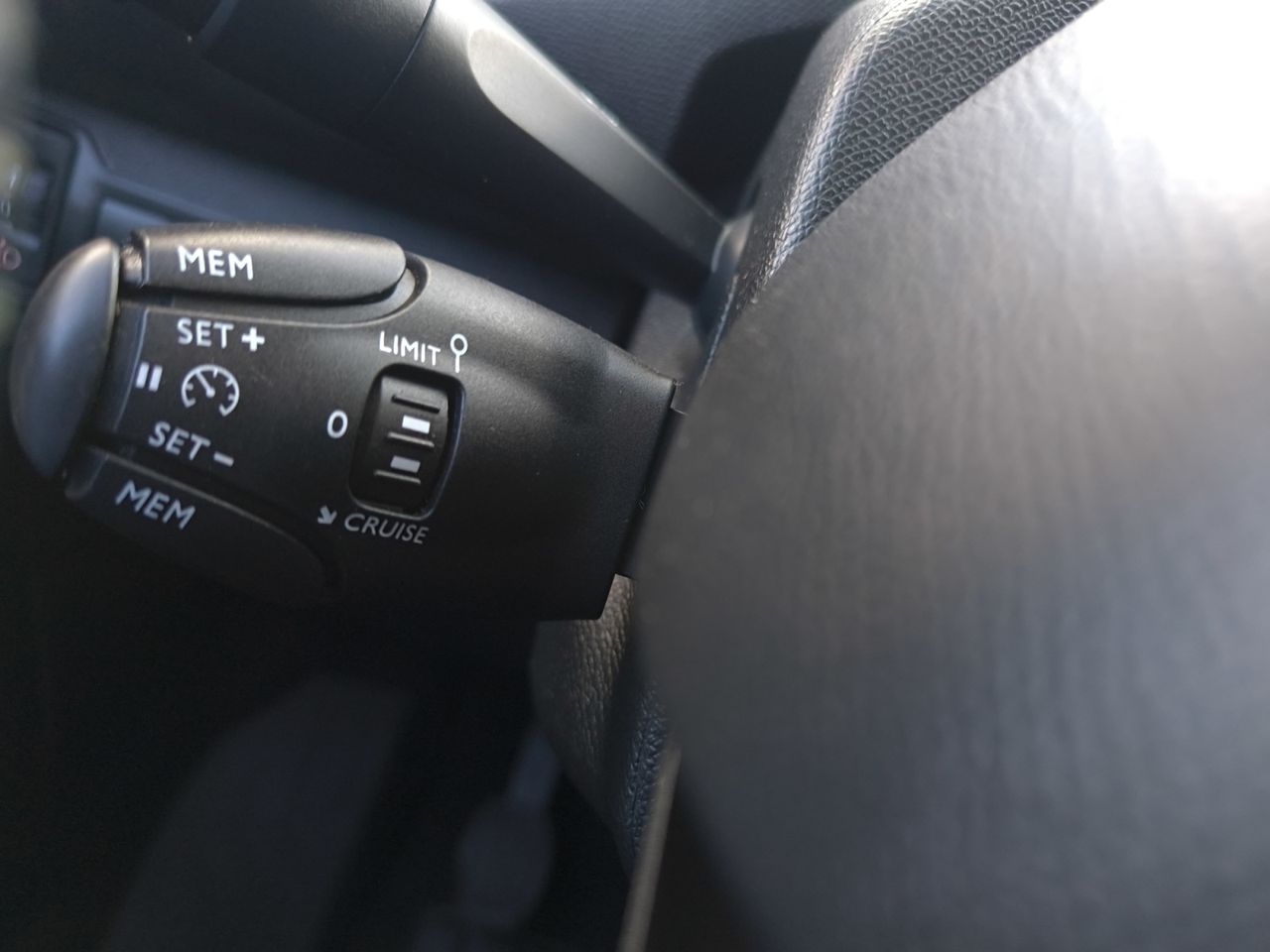 Peugeot 308 SW ALLURE BLUE HDI 130 CV  - Foto 2