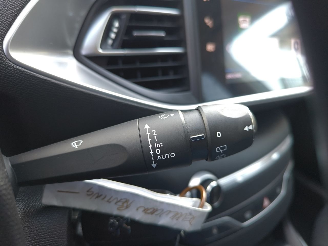 Peugeot 308 SW ALLURE BLUE HDI 130 CV  - Foto 2