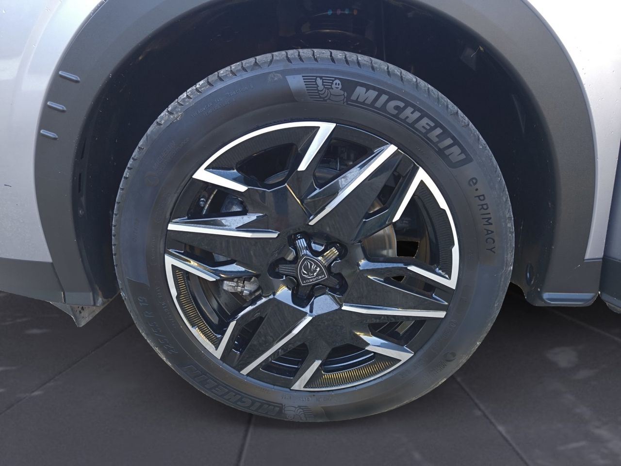 Peugeot 5008 ALLURE HYBRID 136 e DCS6  - Foto 2