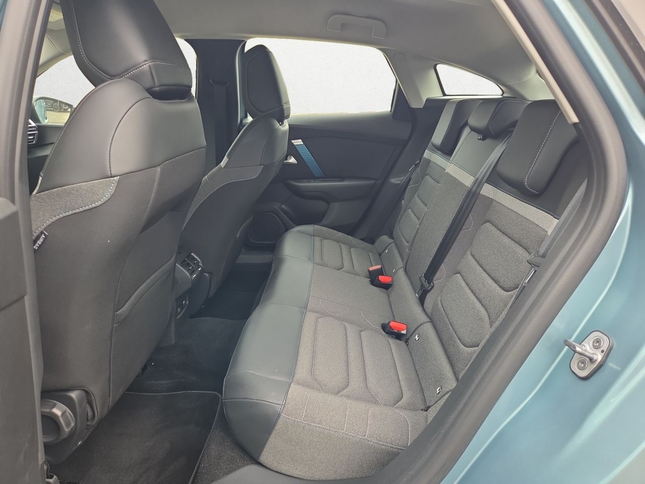 Citroën ë-C4 ELECTRICO 100 KW FEEL PACK  - Foto 2