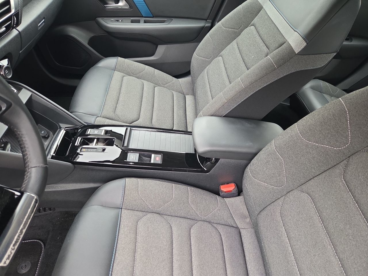 Citroën ë-C4 ELECTRICO 100 KW FEEL PACK  - Foto 2