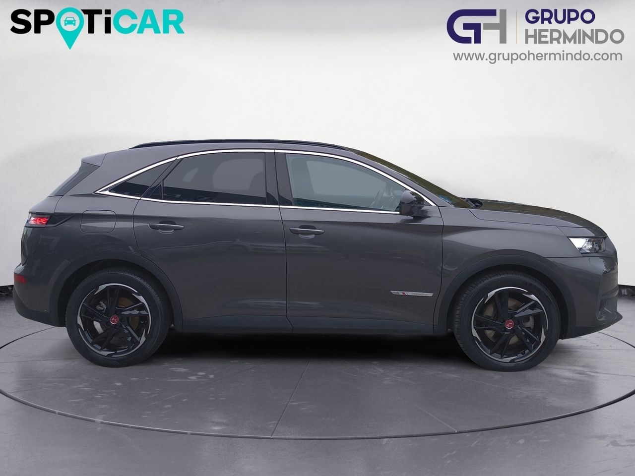 DS DS 7 CROSSBACK E TENSE 225 PERFORMANCE LINE  - Foto 2