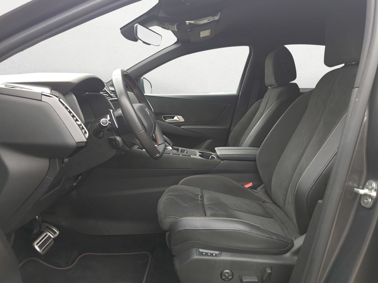 DS DS 7 CROSSBACK E TENSE 225 PERFORMANCE LINE  - Foto 2