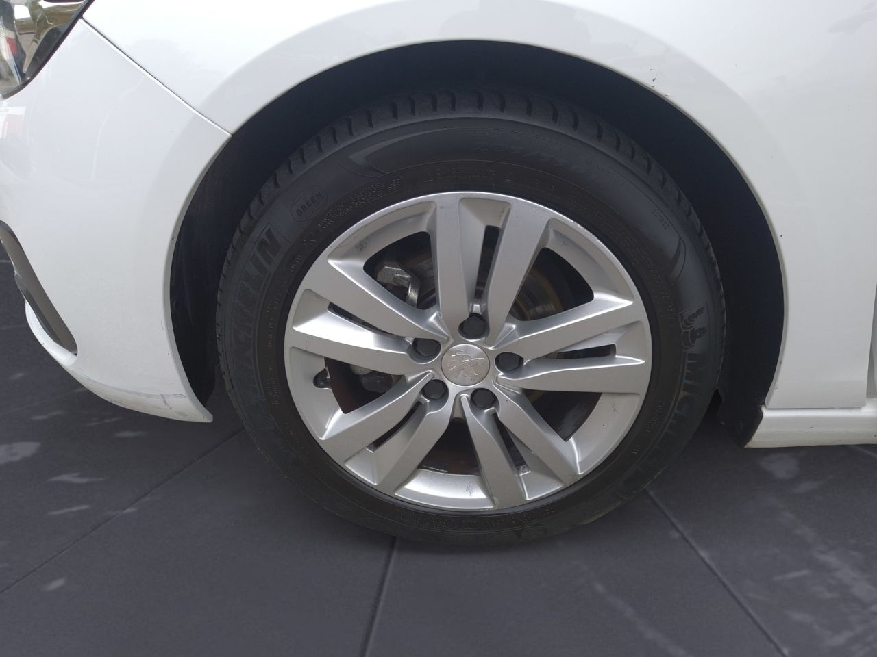 Peugeot 308 ACTIVE PACK BLUE HDI 100 CV  - Foto 2