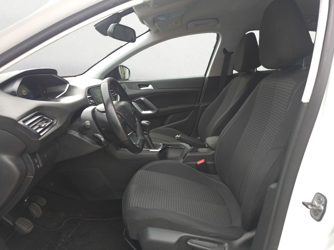 Peugeot 308 ACTIVE PACK BLUE HDI 100 CV  - Foto 2