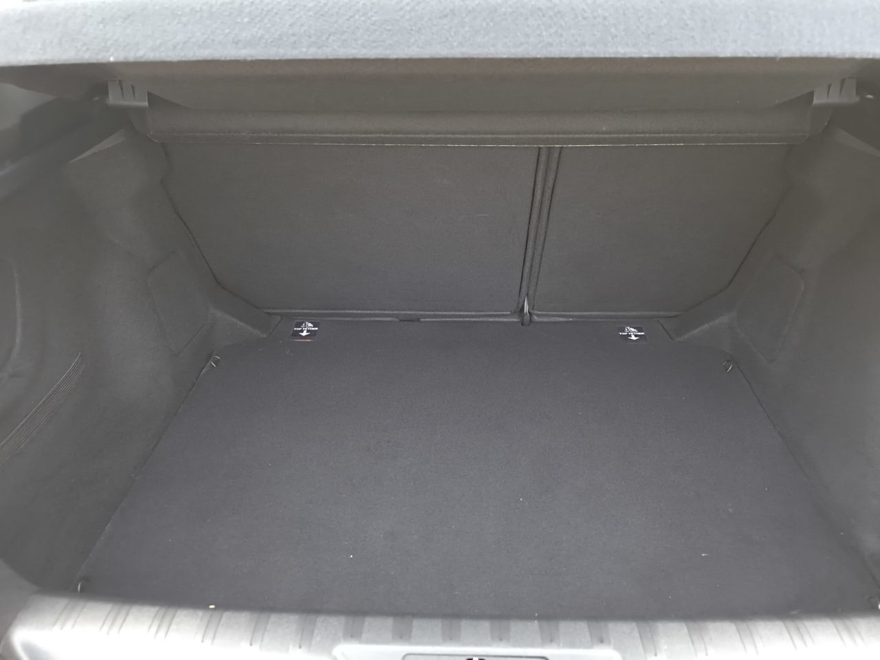 Peugeot 308 ACTIVE PACK BLUE HDI 100 CV  - Foto 2