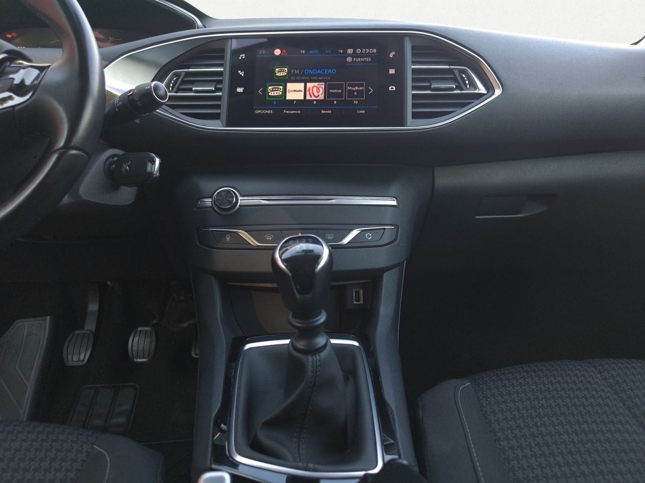 Peugeot 308 ACTIVE PACK BLUE HDI 100 CV  - Foto 2