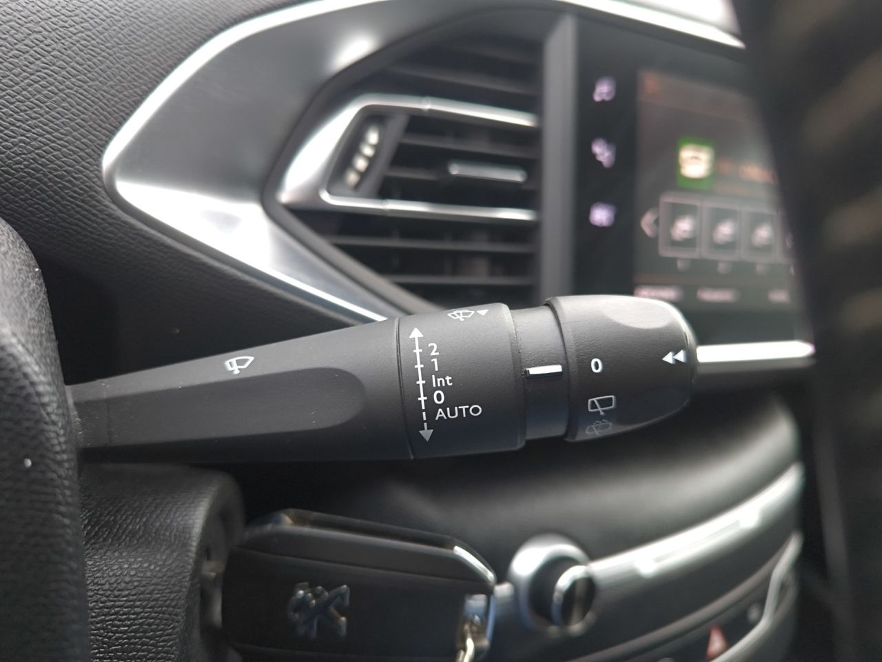 Peugeot 308 STYLE BLUE HDI 130 CV  - Foto 2