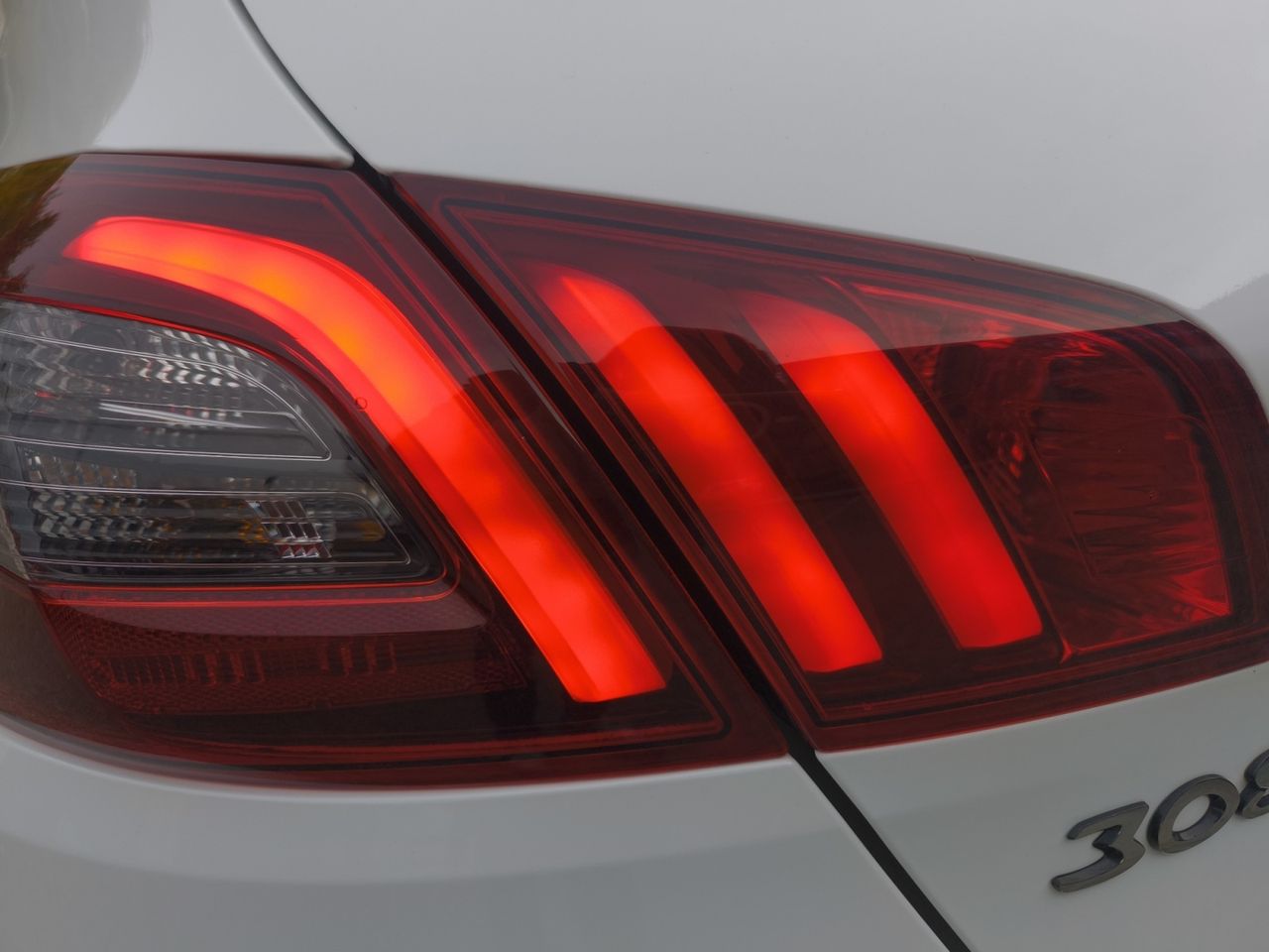 Peugeot 308 STYLE BLUE HDI 130 CV  - Foto 2