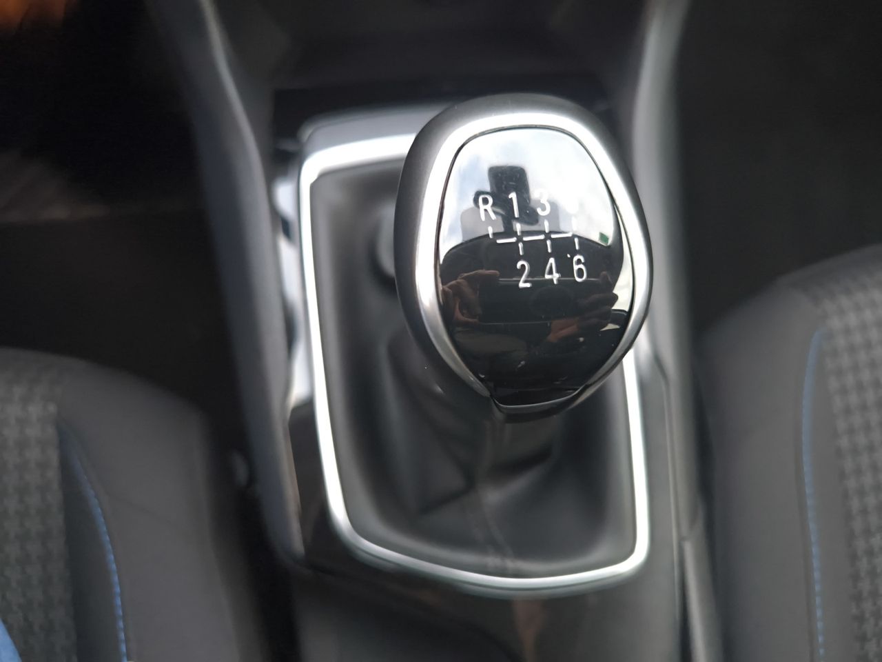 Peugeot 308 STYLE BLUE HDI 130 CV  - Foto 2