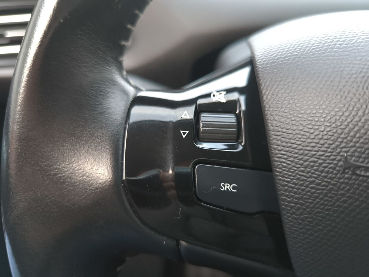 Peugeot 308 STYLE BLUE HDI 130 CV  - Foto 2