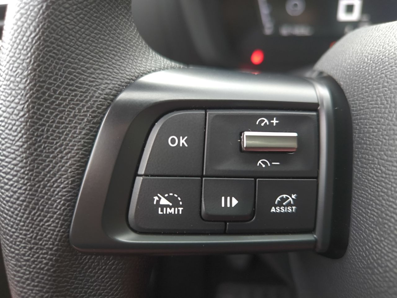 Citroën C4 LIVE PACK BLUE HDI 110 CV  - Foto 2