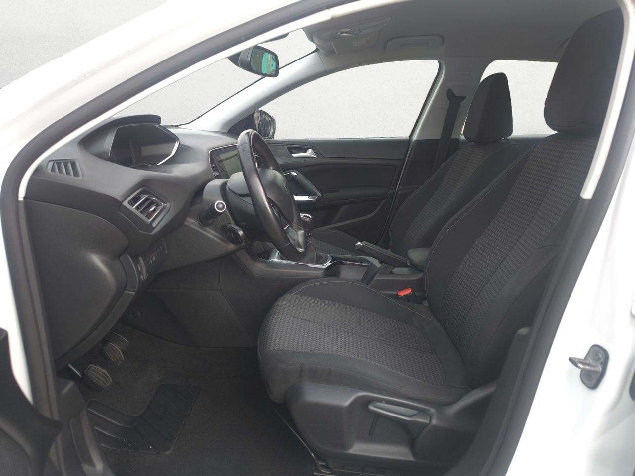 Peugeot 308 ACTIVE PACK BLUE HDI 100 CV  - Foto 2