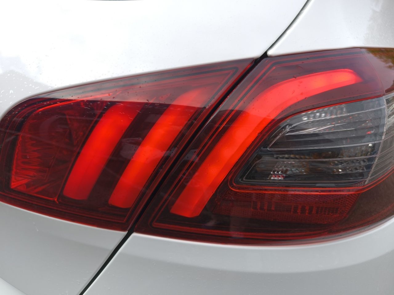 Peugeot 308 ACTIVE PACK BLUE HDI 100 CV  - Foto 2