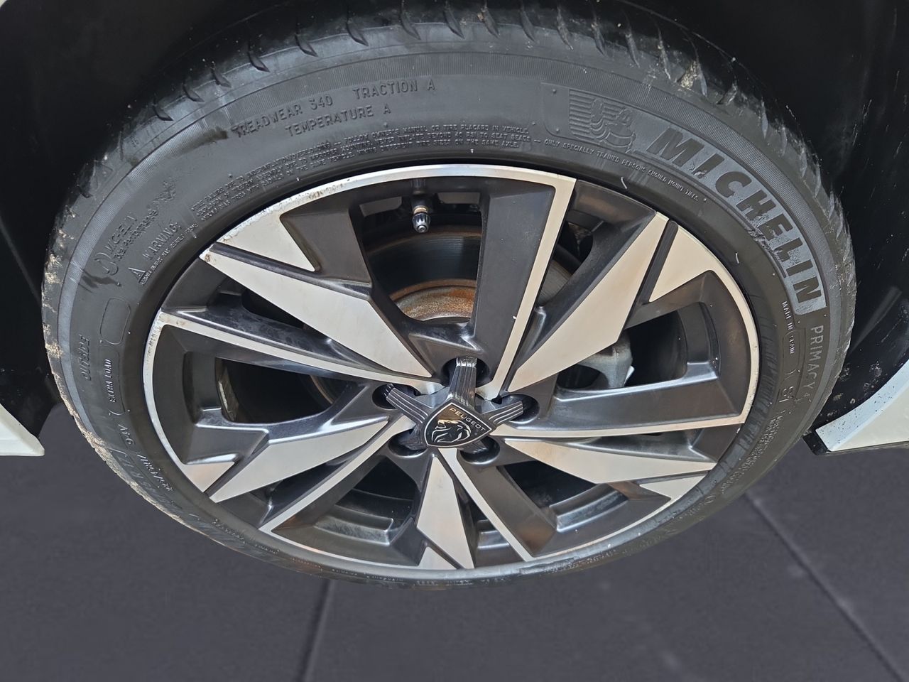 Peugeot 308 SW ALLURE BLUE HDI 130 CV EAT8  - Foto 2