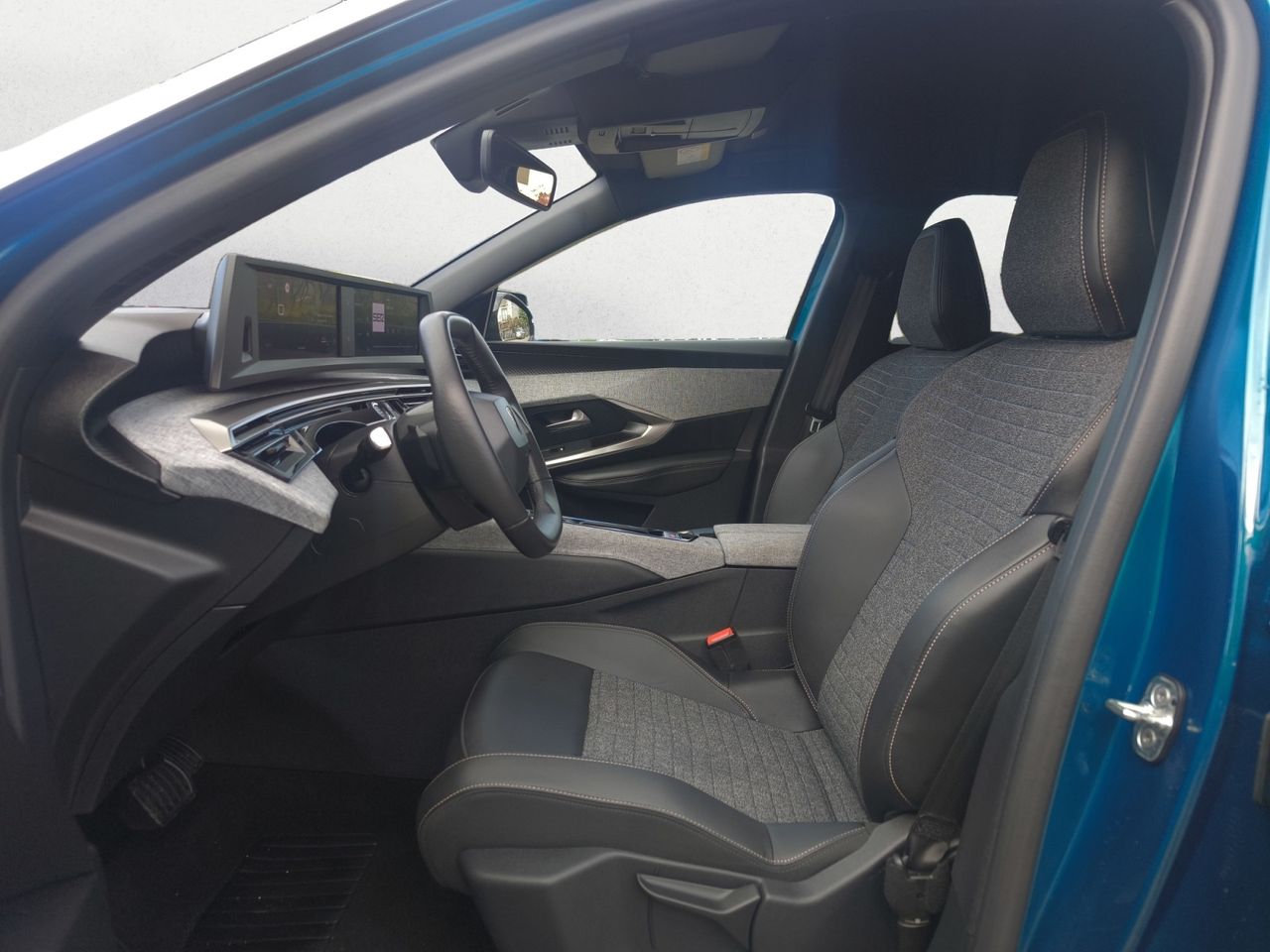 Peugeot 5008 ALLURE HYBRID 145 eDCS6  - Foto 2