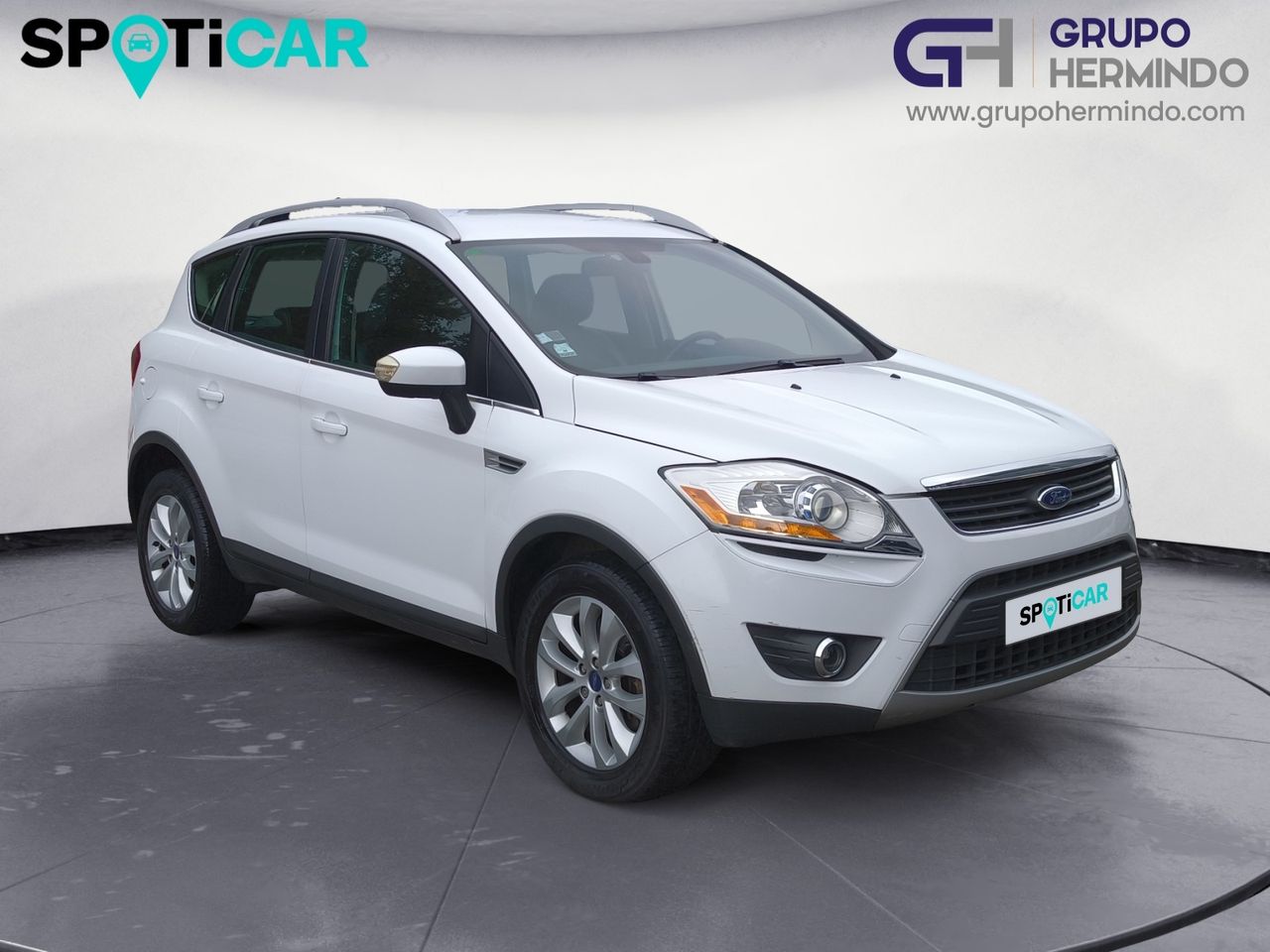 Ford Kuga 2.0 TDCI TREND  - Foto 2