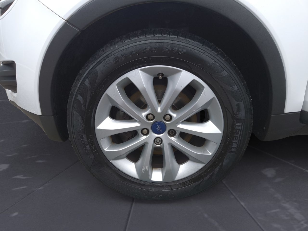 Ford Kuga 2.0 TDCI TREND  - Foto 2