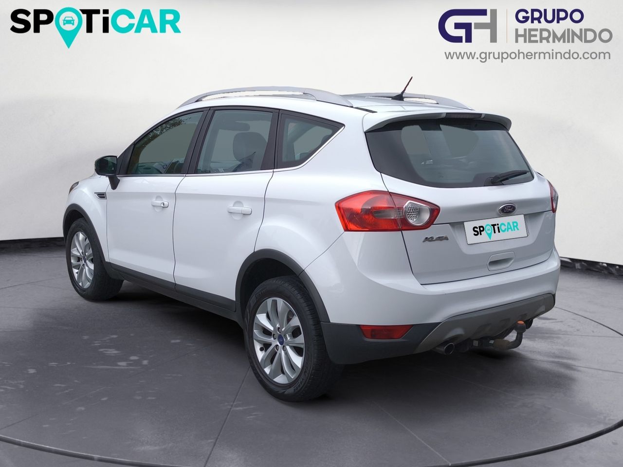 Ford Kuga 2.0 TDCI TREND  - Foto 2