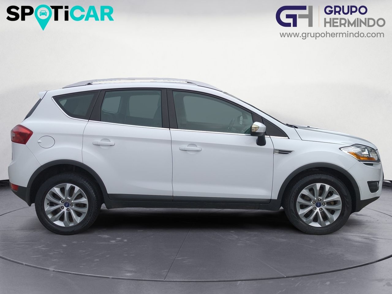 Ford Kuga 2.0 TDCI TREND  - Foto 2