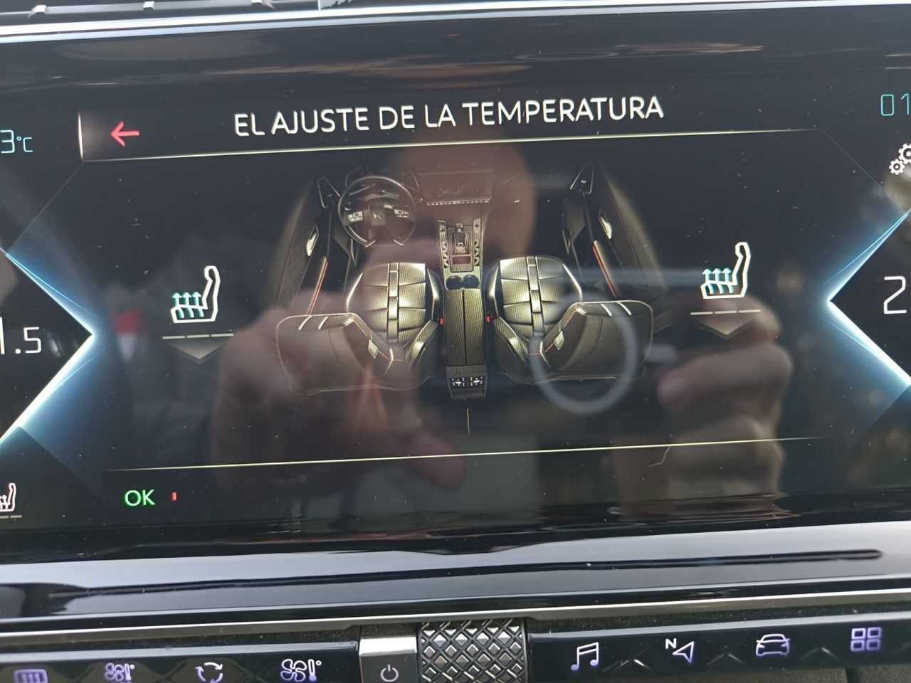 DS DS 7 CROSSBACK E TENSE 225 PERFORMANCE LINE  - Foto 2