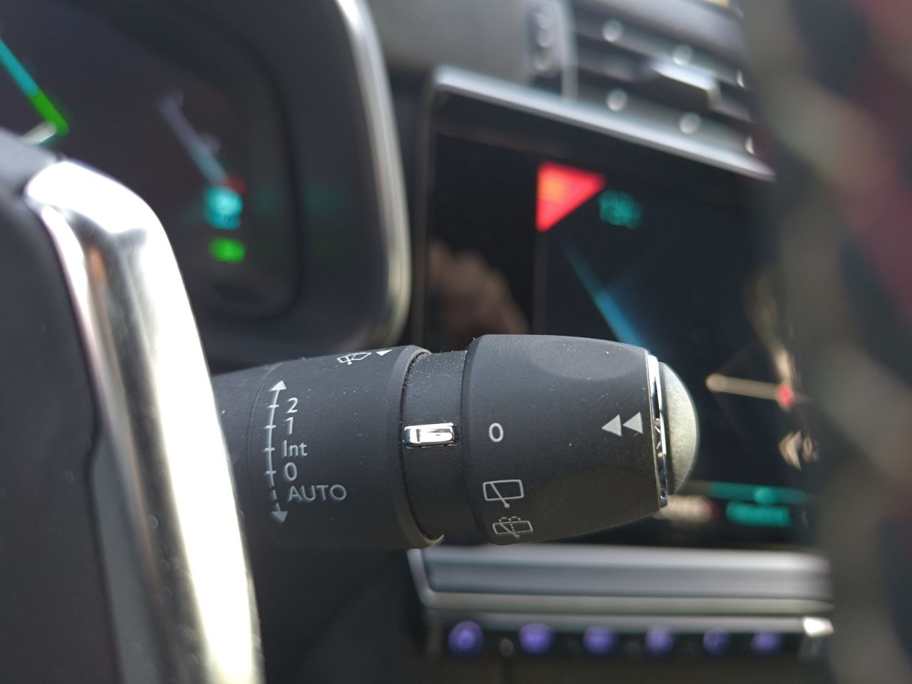 DS DS 7 CROSSBACK E TENSE 225 PERFORMANCE LINE  - Foto 2