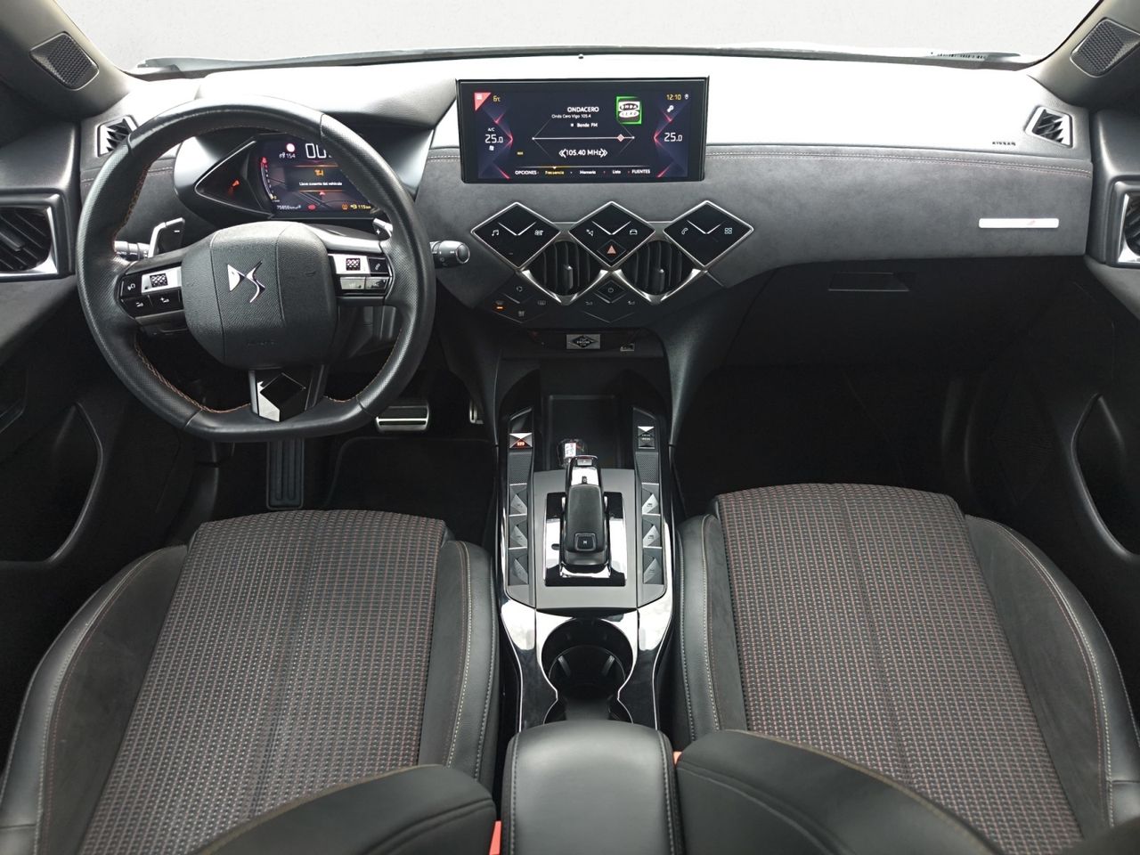 DS DS 3 CROSSBACK PURE TECH 130 CV AUT PERFORMANCE  - Foto 2