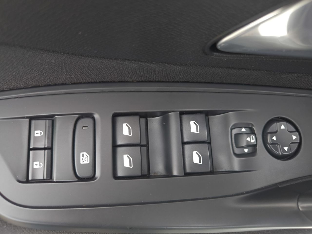 Peugeot 308 SW ACTIVE PACK BLUE HDI 130 CV  - Foto 2