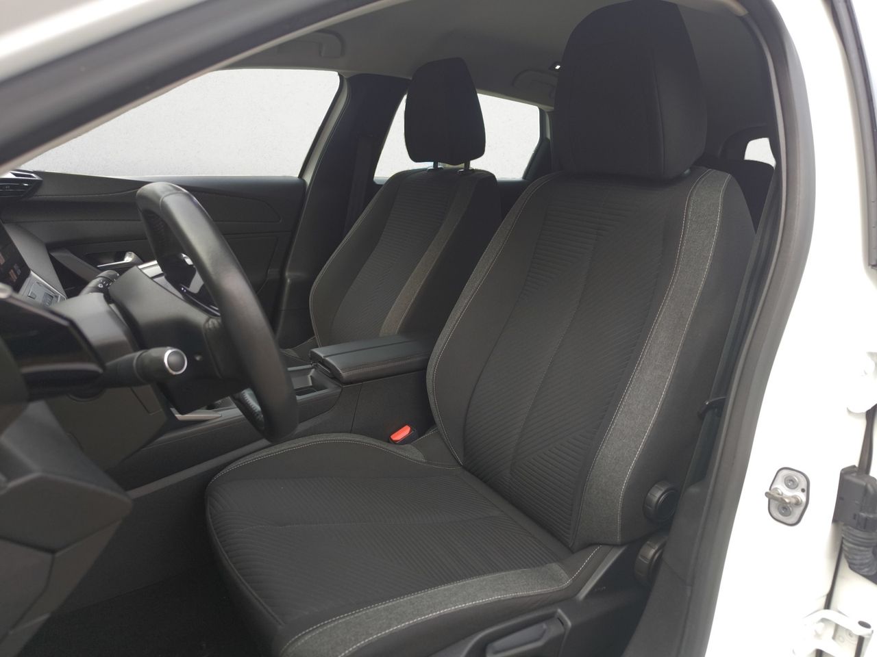 Peugeot 308 SW ACTIVE PACK BLUE HDI 130 CV  - Foto 2