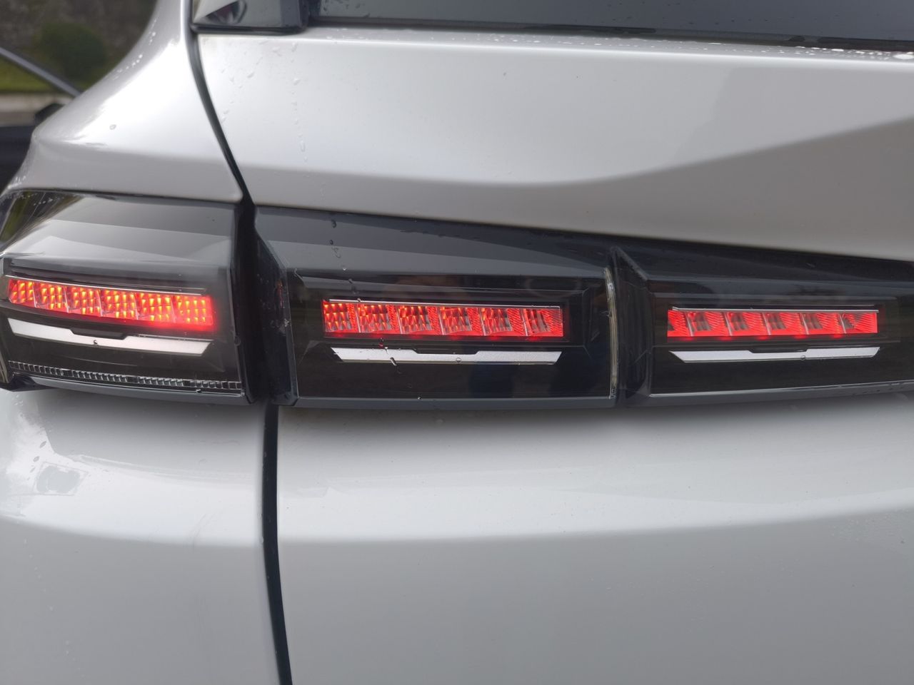 Peugeot 308 SW ACTIVE PACK BLUE HDI 130 CV  - Foto 2