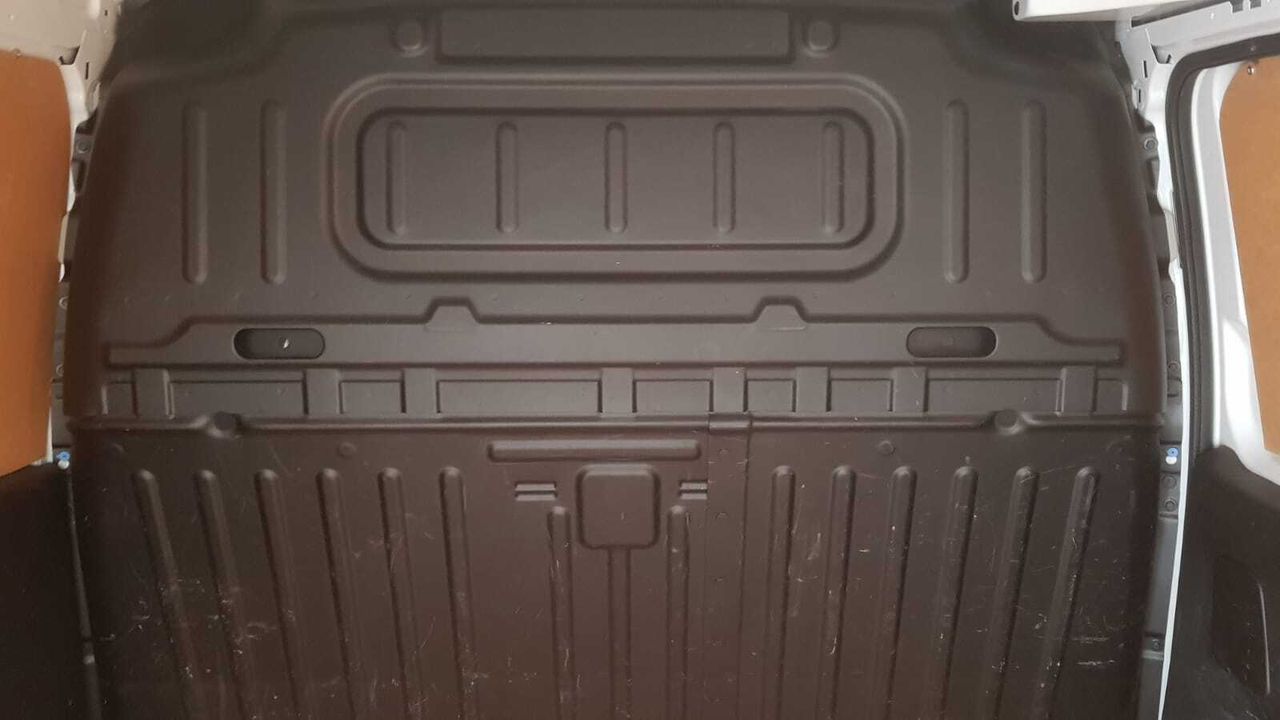 Citroën Berlingo BLUE HDI 74 KW 100 CV  - Foto 2