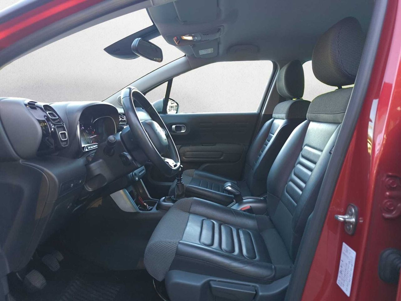 Citroën C3 Aircross BLUE HDI 100 CV SHINE  - Foto 2