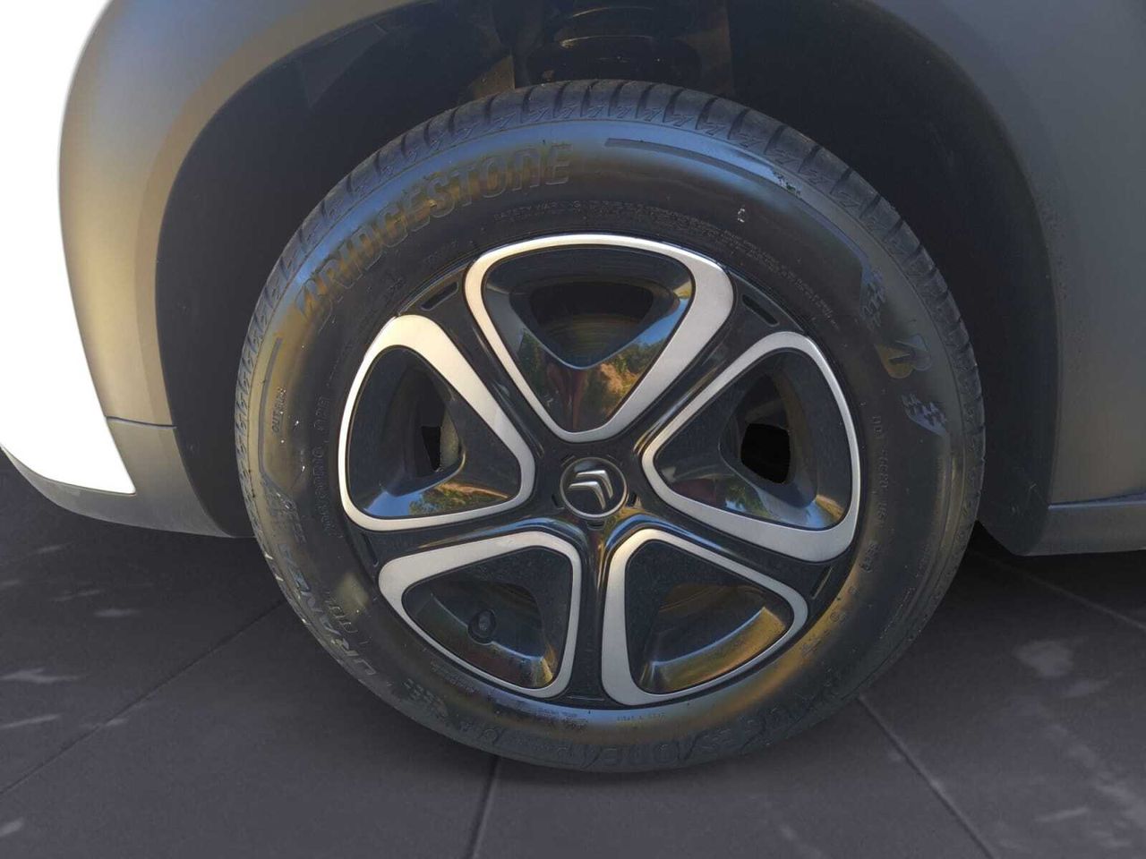 Citroën C3 Aircross FEEL PACK BLUE HDI 110 CV  - Foto 2