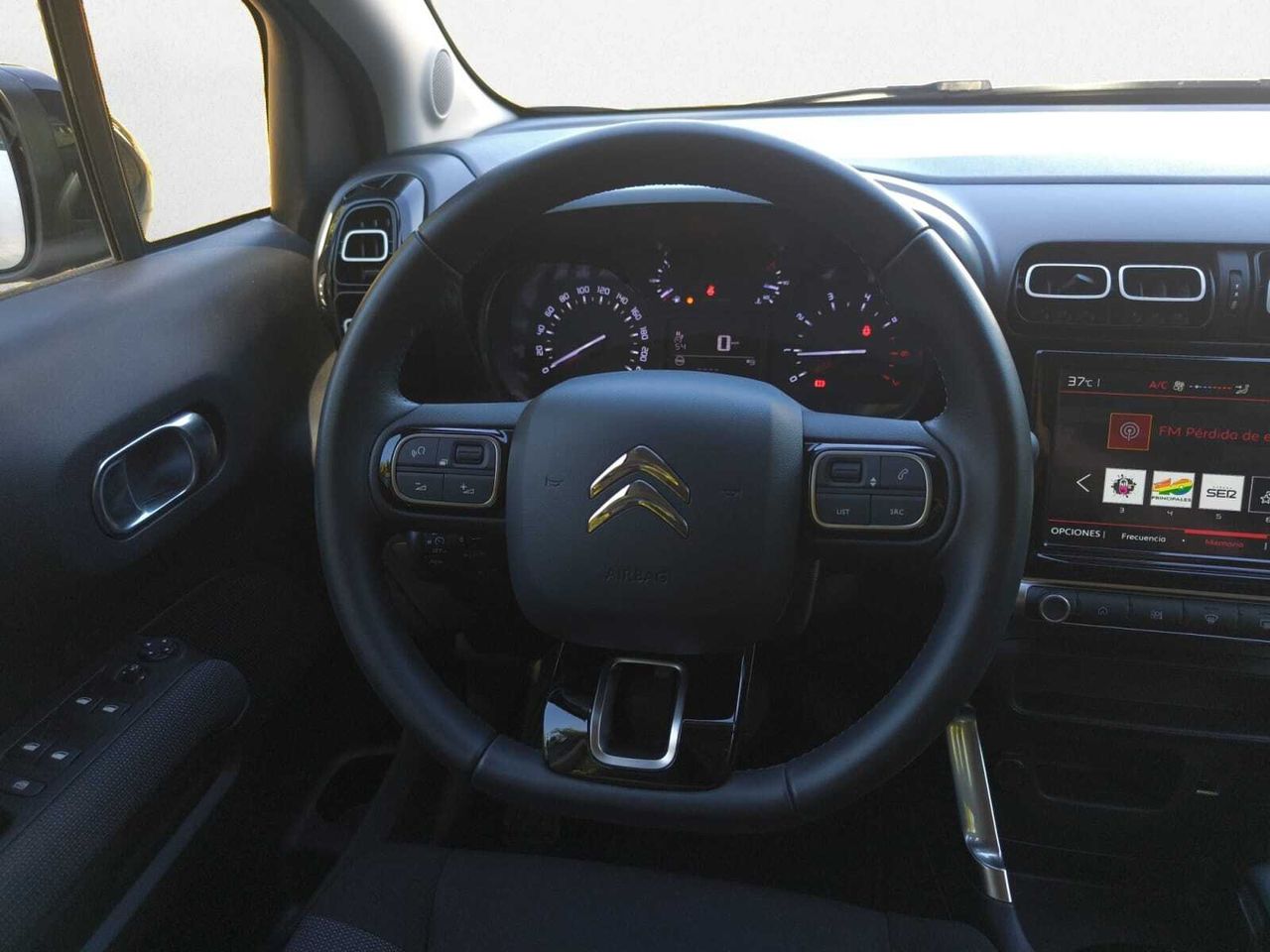 Citroën C3 Aircross FEEL PACK BLUE HDI 110 CV  - Foto 2