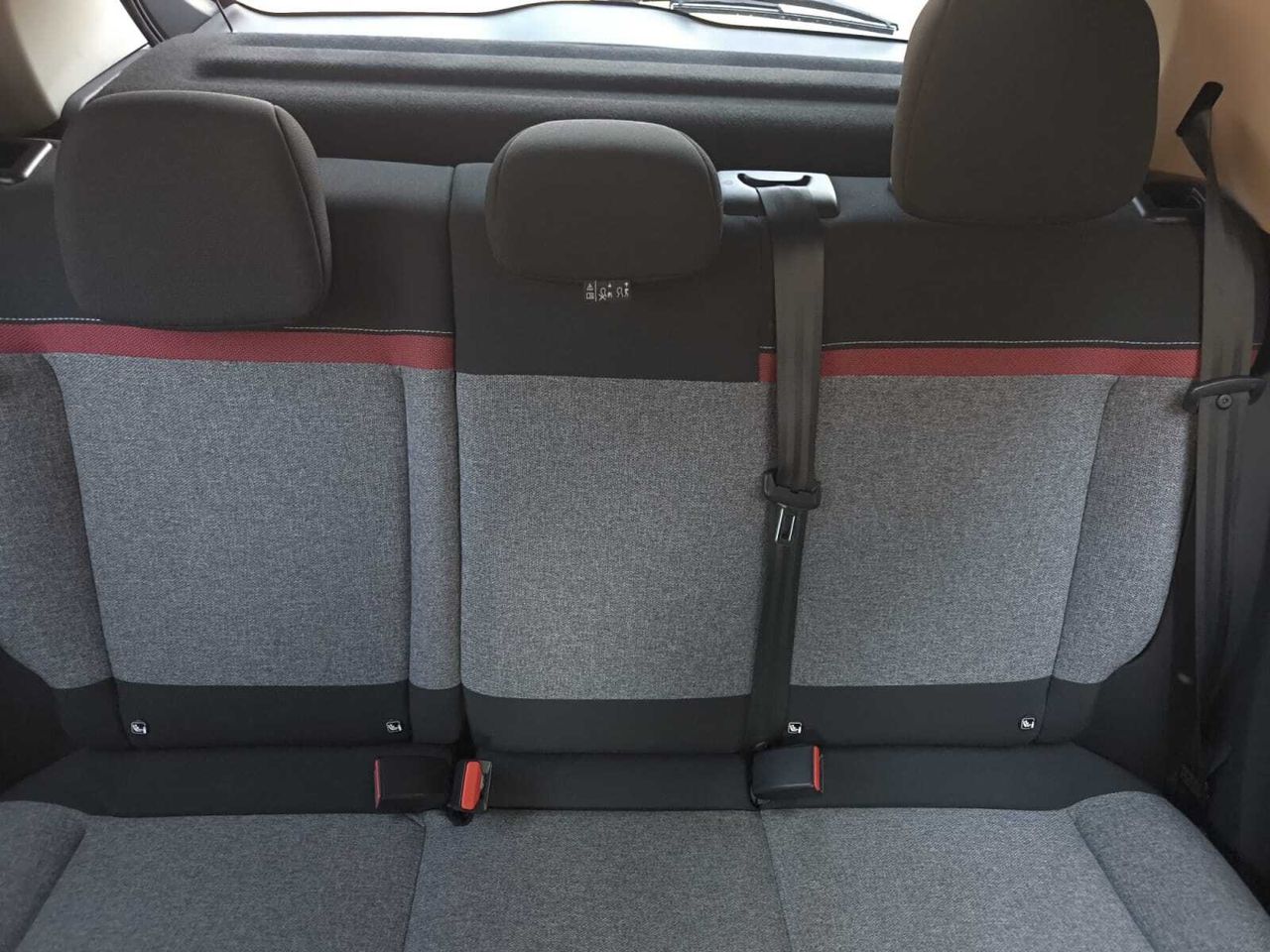 Citroën C3 C SERIES PURE TECH 83 CV  - Foto 2